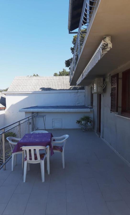Apartman Lori Novi Vinodolski Eksteriør billede